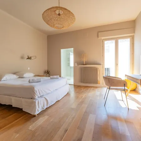 Lejlighed Place Du Marche Aux Fleurs Logement De Haut Standing Montpellier